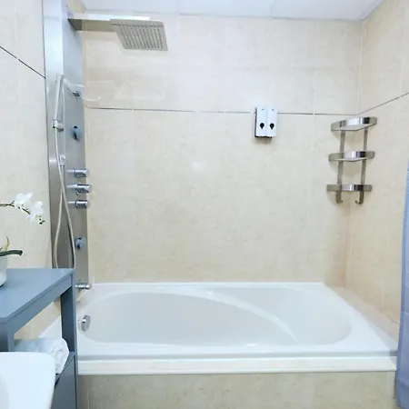Comodidad Pensando En Tus Vacaciones Fuengirola