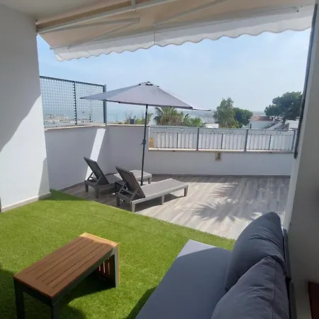 Comodidad Pensando En Tus Vacaciones Fuengirola